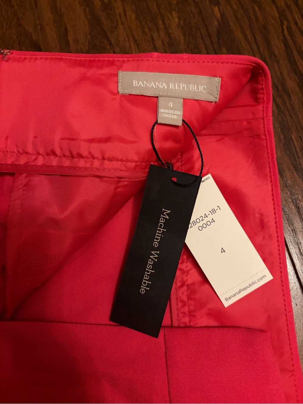 NWT Banana Republic Pink Pencil Skirt size 4